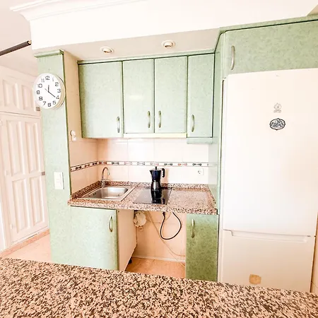 Apartmán Casa La Luna- Beachfront 1br With Sea Views Marbella