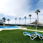 Casa La Luna: ¡cozy And Sunny 1br On The Beach! Lejlighed Marbella