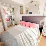 Lejlighed Casa La Luna: ¡cozy And Sunny 1br On The Beach! Marbella
