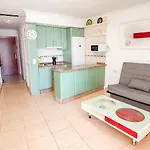 Casa La Luna: ¡cozy And Sunny 1br On The Beach! Lägenhet