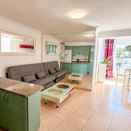 Casa La Luna- Beachfront 1br With Sea Views