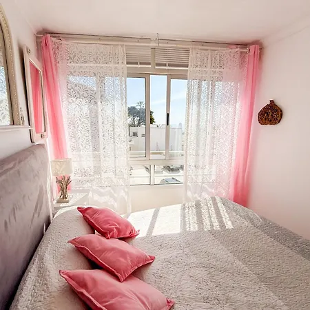 Apartman Casa La Luna: ¡cozy And Sunny 1br On The Beach! Marbella