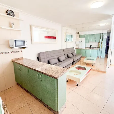 Casa La Luna: ¡cozy&sunny 1br On The Beach! * Marbella