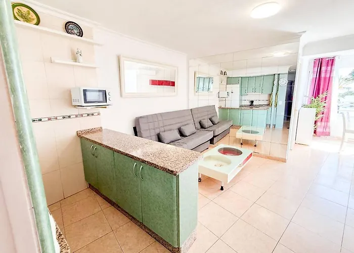 Casa La Luna: ¡cozy And Sunny 1br On The Beach! Apartman