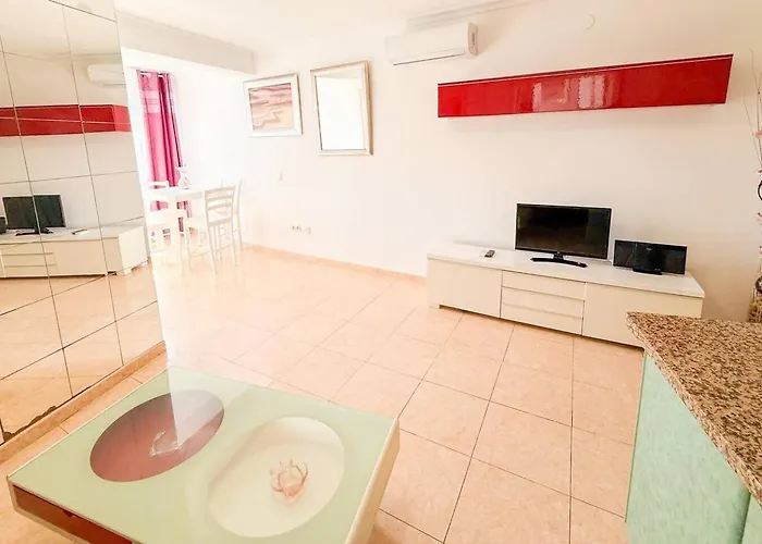 Casa La Luna: ¡cozy And Sunny 1br On The Beach! Apartment *