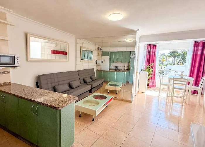 Casa La Luna: ¡cozy And Sunny 1br On The Beach! Apartman Marbella