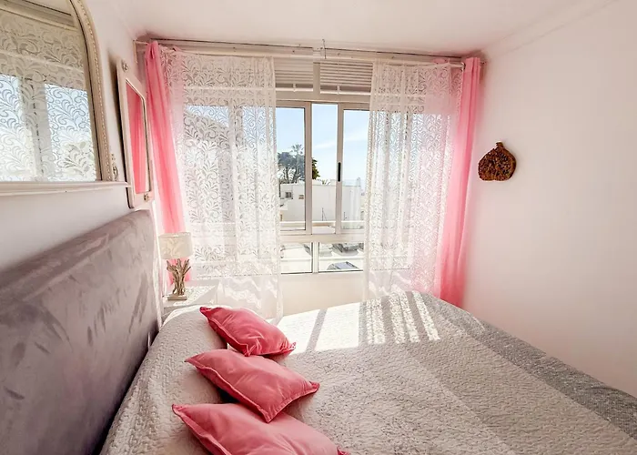Apartment Casa La Luna: ¡cozy And Sunny 1br On The Beach! Marbella